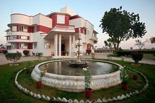 Karni Bhawan Palace