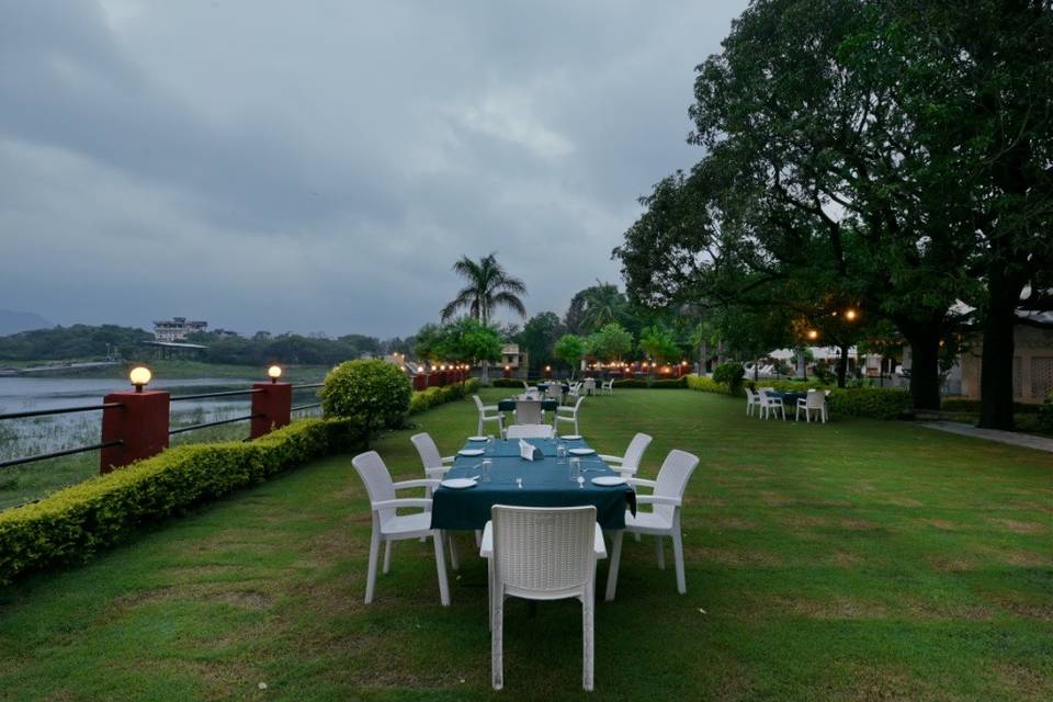 Lawn area