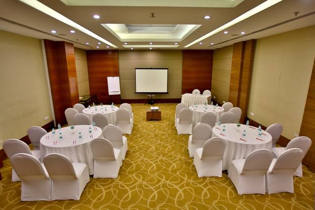 Park Ascent Hotel Venue Sector 62 Noida Weddingwire.in