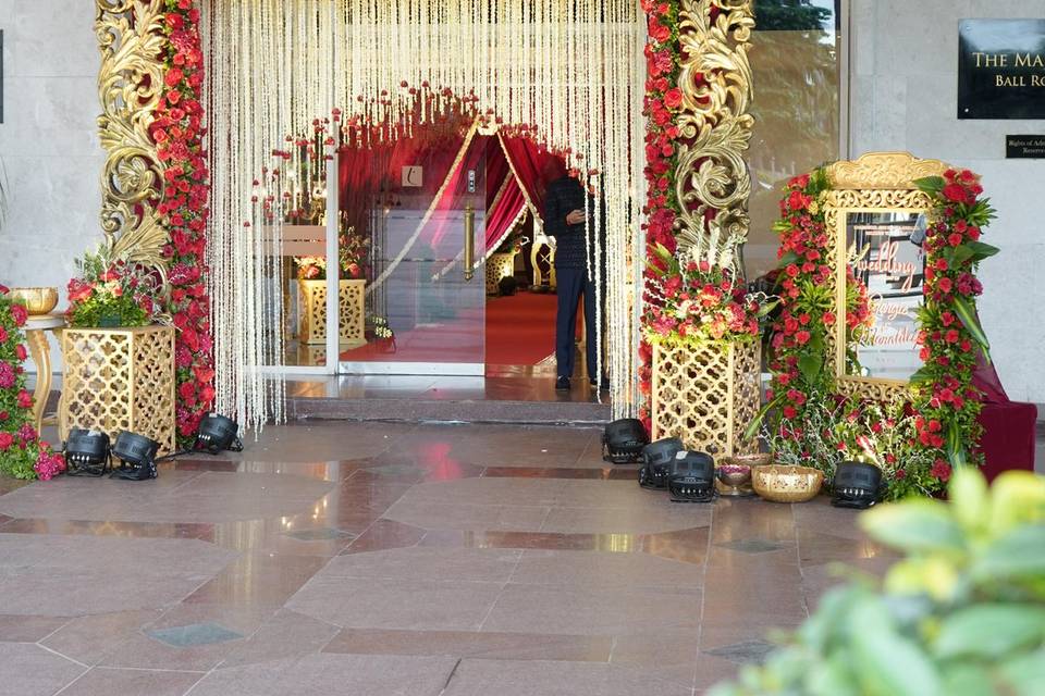 Entrance Decor