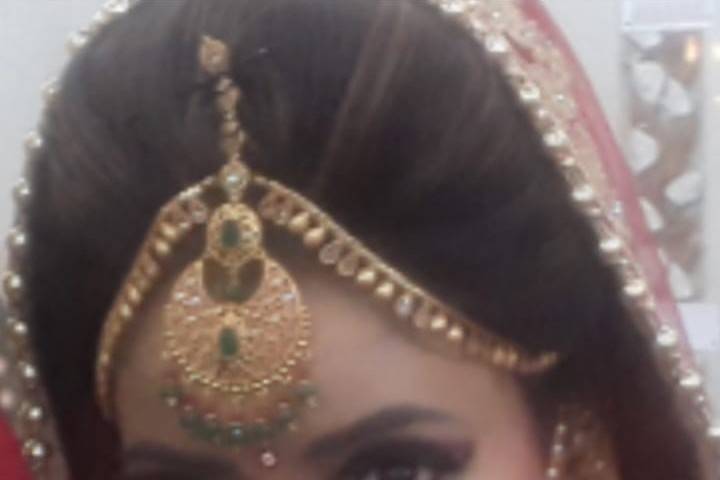 Bridal Makeup by Simran The Beauty Studio