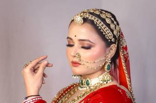 Tanya Sharma Makeup Artist