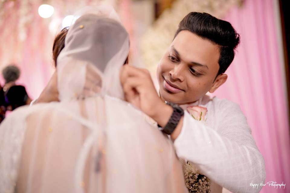 Mangalsutra moment