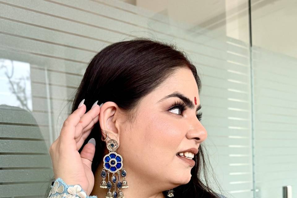 Party makeup