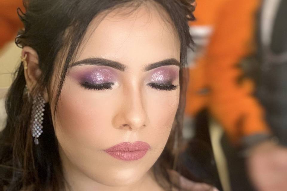 Party makeup