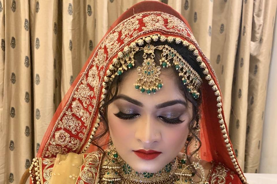 Bridal makeup