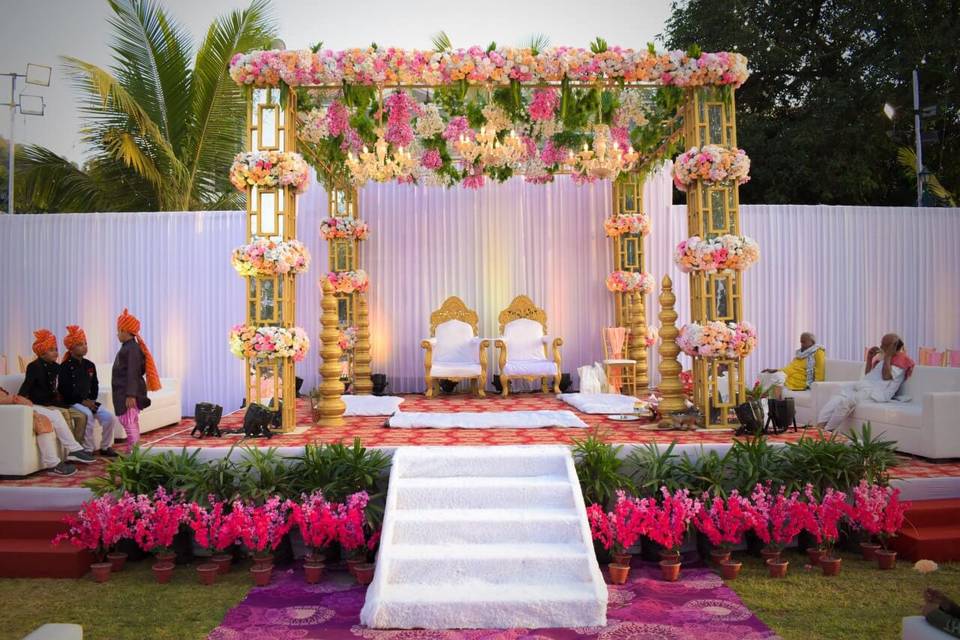 Stage decor