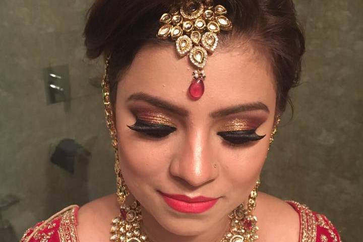 Bridal makeup