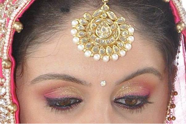 Bridal makeup