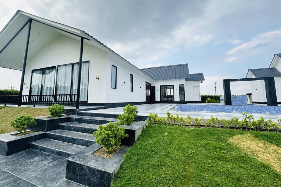 Riverwalk farm noida