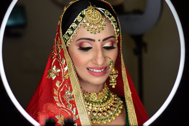 The Makeup Chair by Sameeksha Choubal Mumbai Makeup Artist