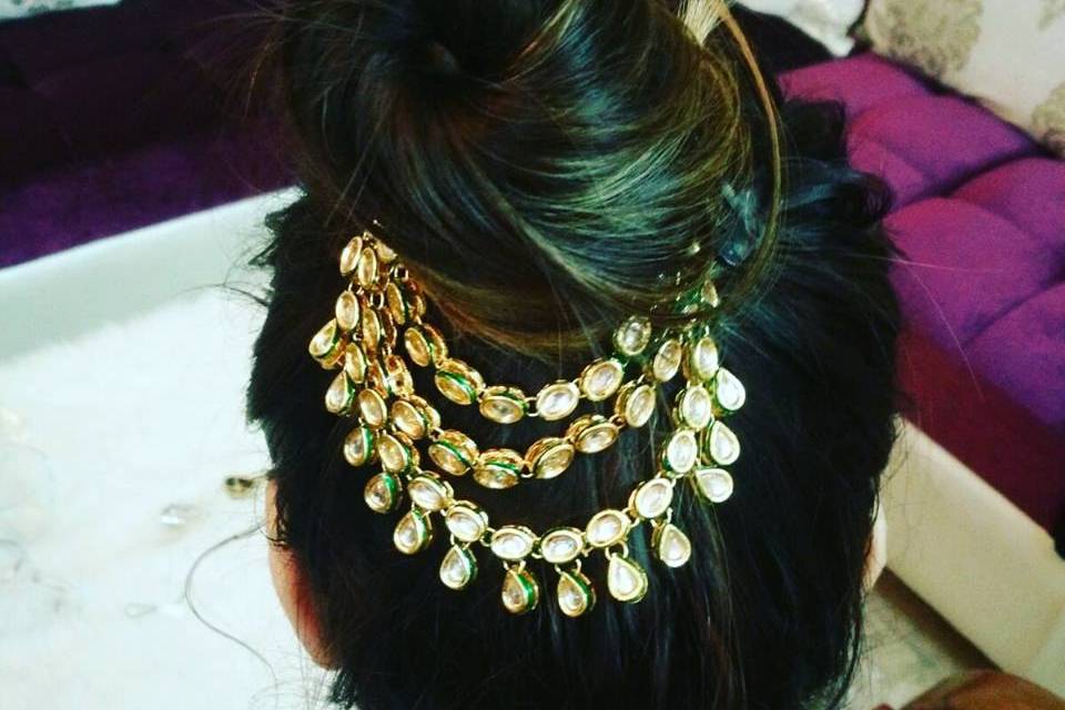 Nazaaqat Kundan Jewellery