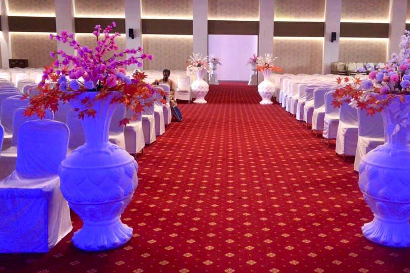 Banquet hall