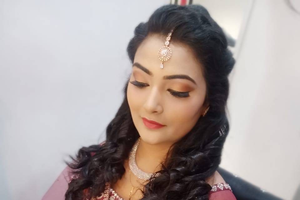 Party Makeup Services-Nalanda