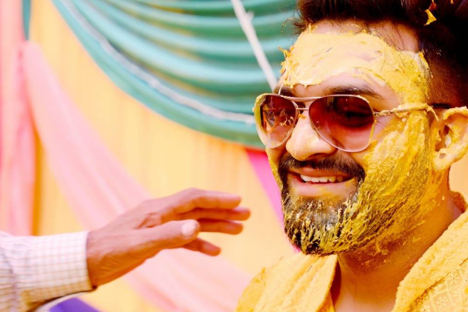 Groom haldi