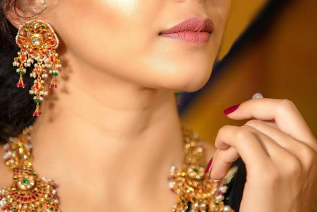 Party makeup