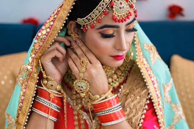 Bridal makeup