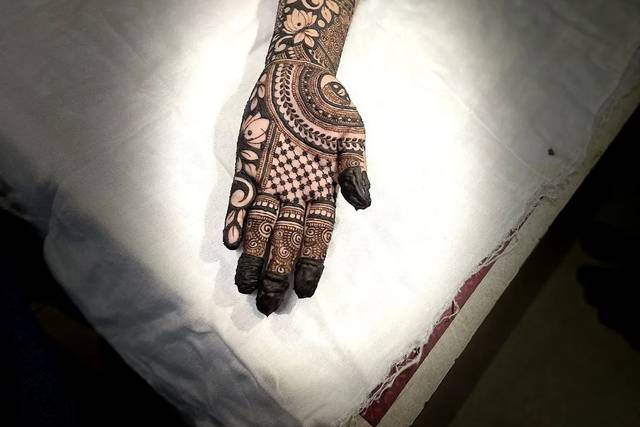 Mehndi designs