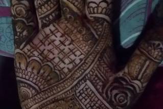 Kajal Bridal Mehndi Artist 1