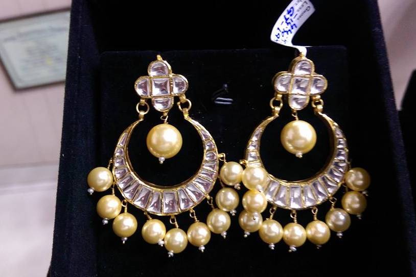 Kirat Jewels, Jalandhar