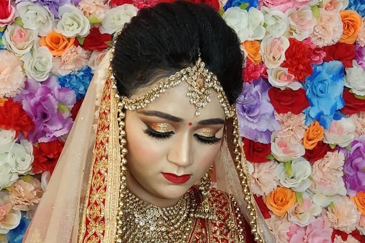 Bridal makeup