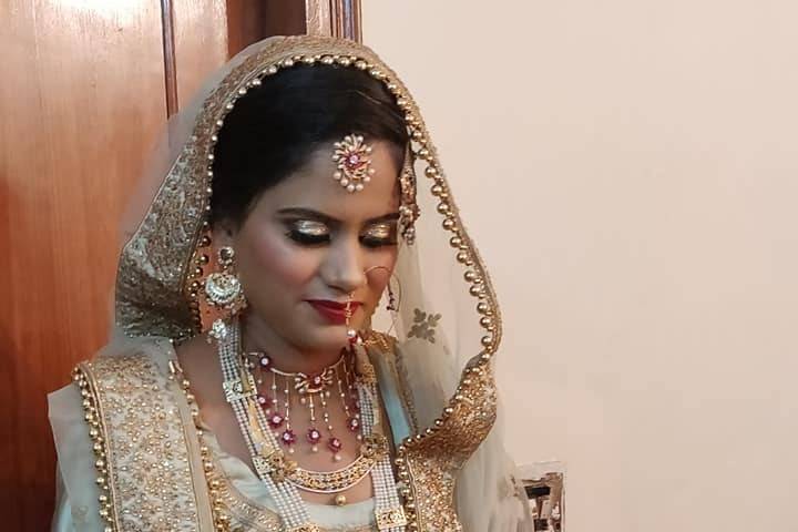 Bridal makeup