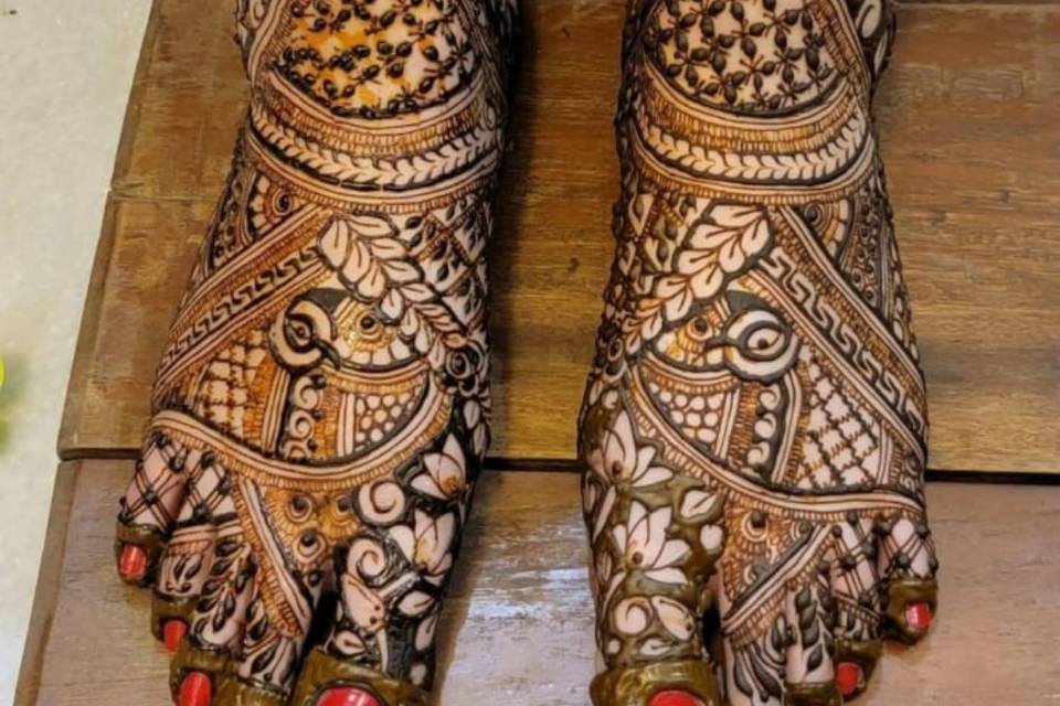 Bridal leg design