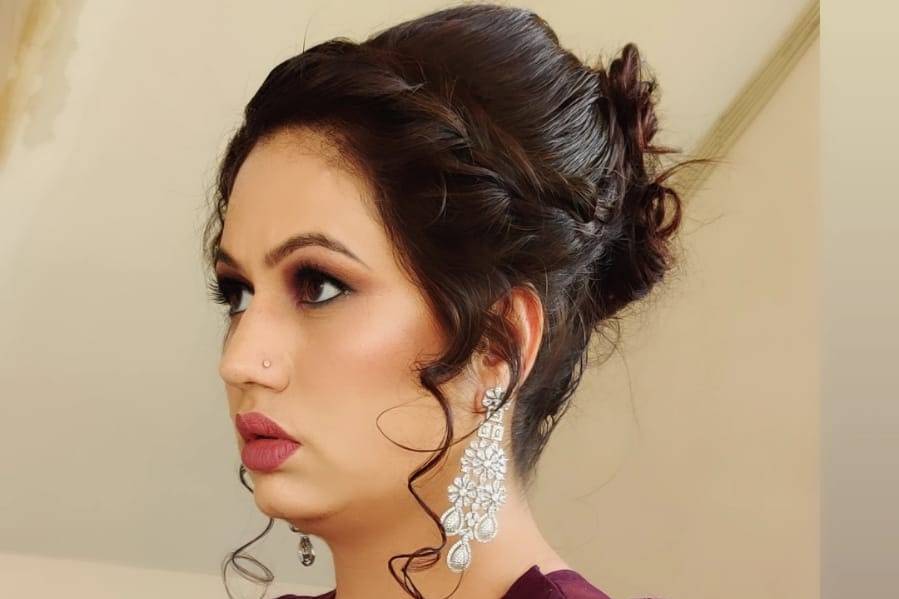Party makeup