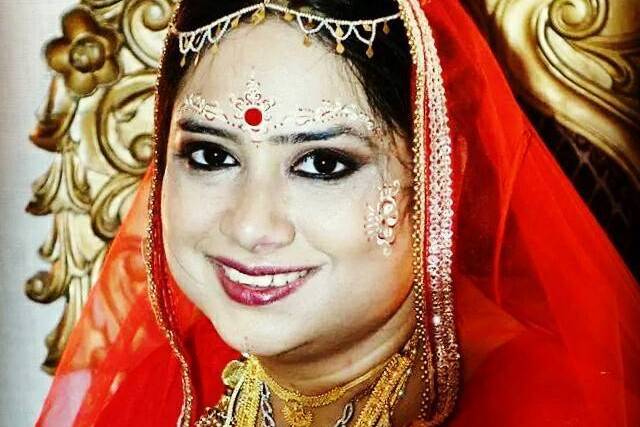 Bridal makeup