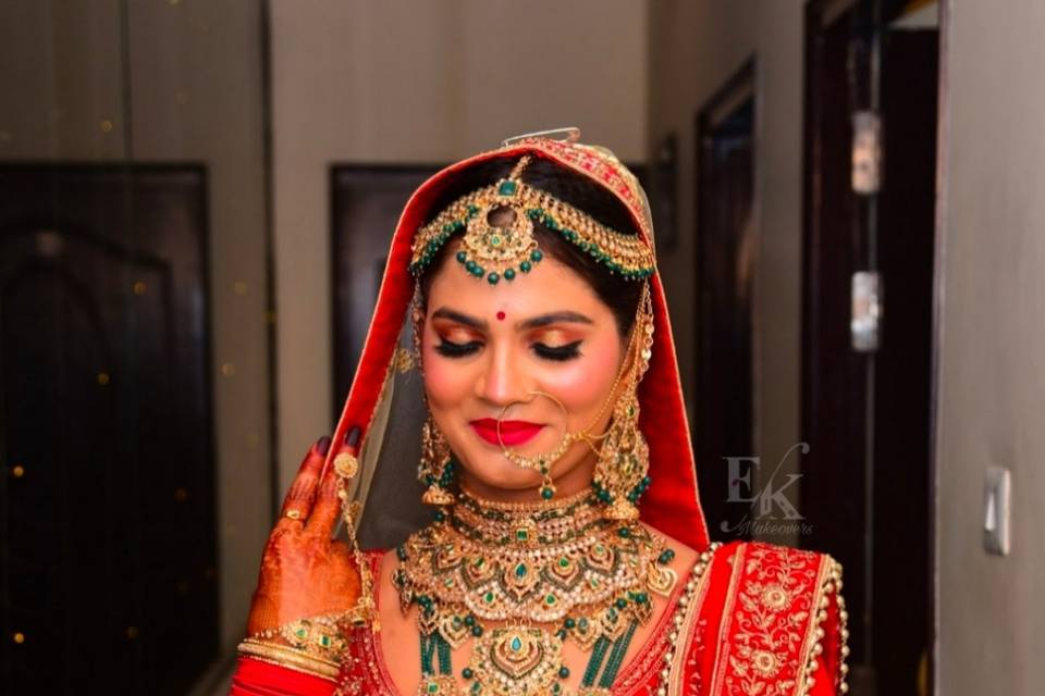 Bridal makeup