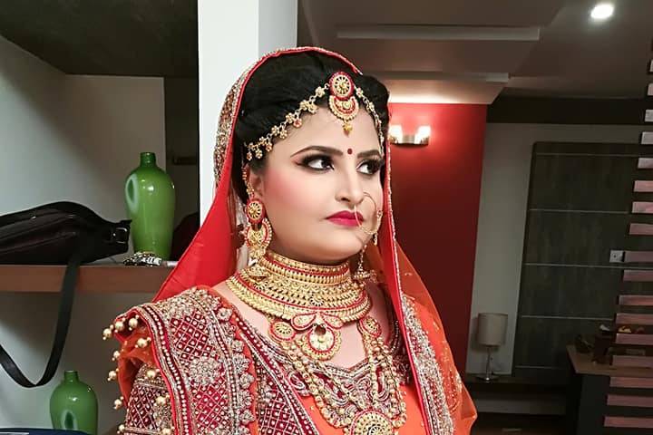 Bridal makeup