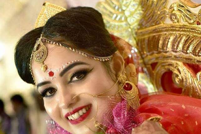 Bridal makeup