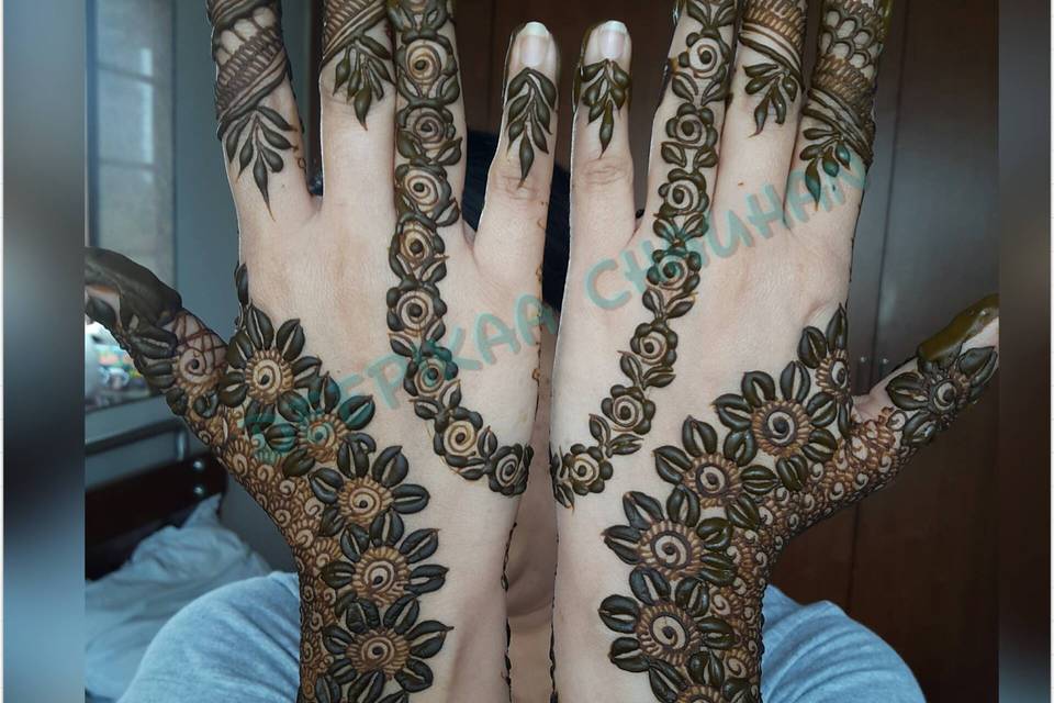 Deepika Mehndi Designer's Corner