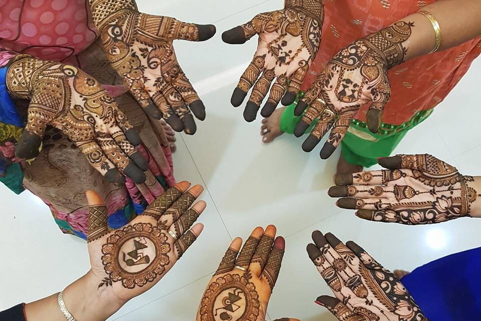 Deepika Mehndi Designer's Corner