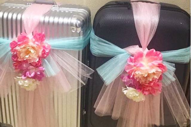 Bridal suitcase online packing