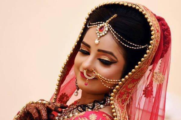 Bridal makeup