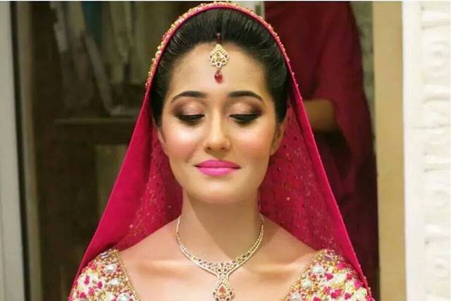 Bridal makeup