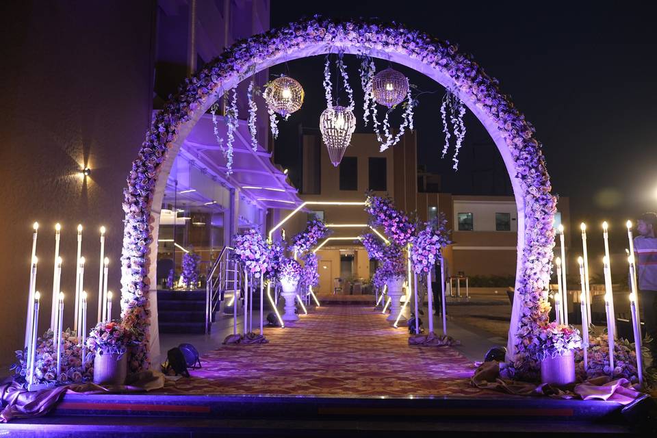 Entrance decor