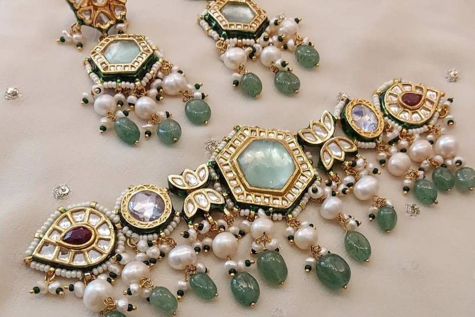 VeroniQ Trends-Kundan Necklace