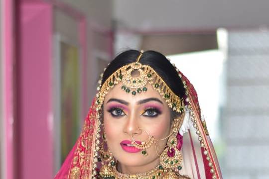 Saba Khan Makeovers