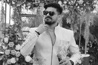 Anchor Rohit Arora