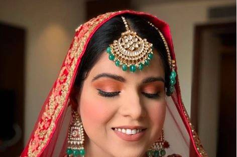 Bridal makeup