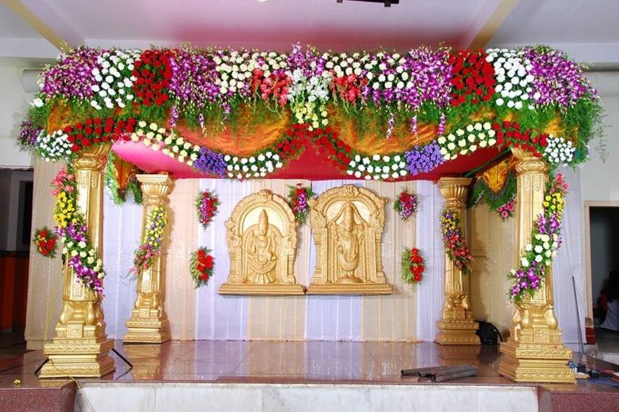 Om Sri Sai Flower Decorations - Decorator - Dilsukhnagar 