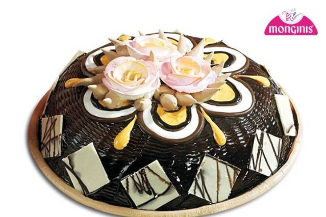 Monginis India - Add a touch of glam to your celebrations with this  stunning yet delicious 'Rose Delight' cake! It's delicately decorated and  will make your celebrations even more special! Available only