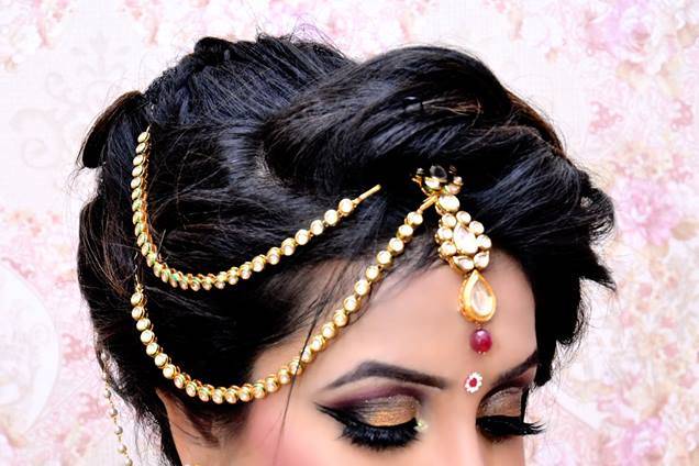 Bridal makeup