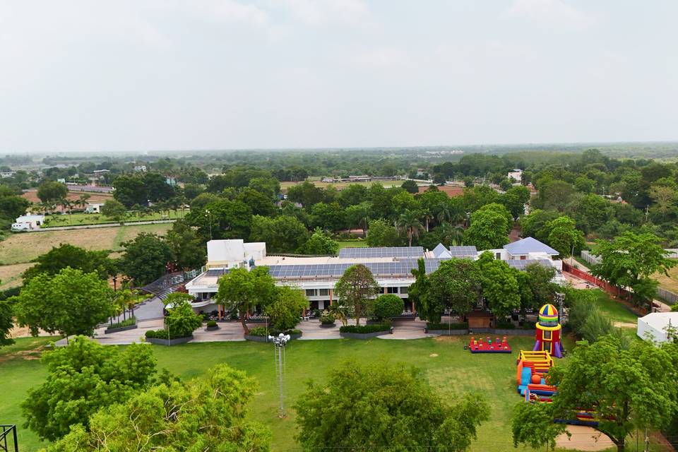 Lawn area