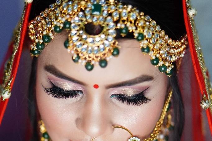 Bridal makeup