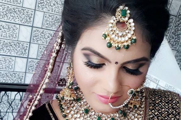 Bridal makeup