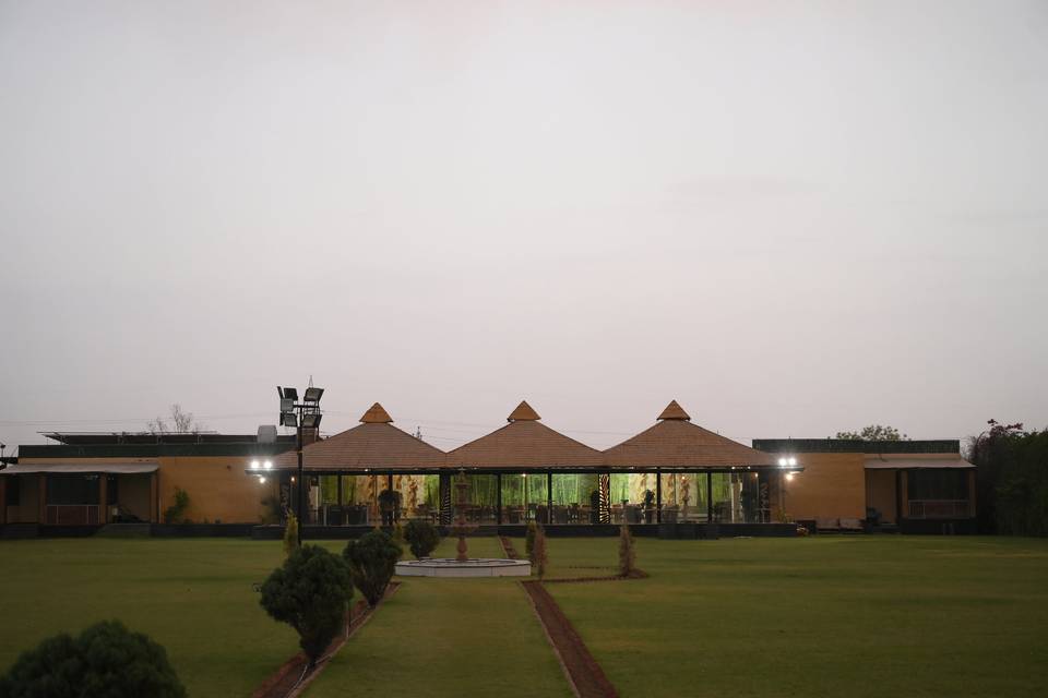 Lawn area