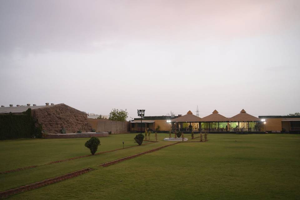 Lawn area